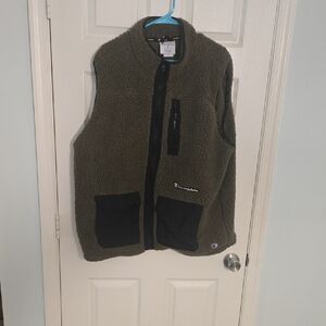 Champion Mens Olive Green Sherpa Vest with Black Accents